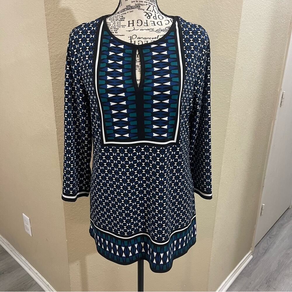 Max edition‎ top size medium